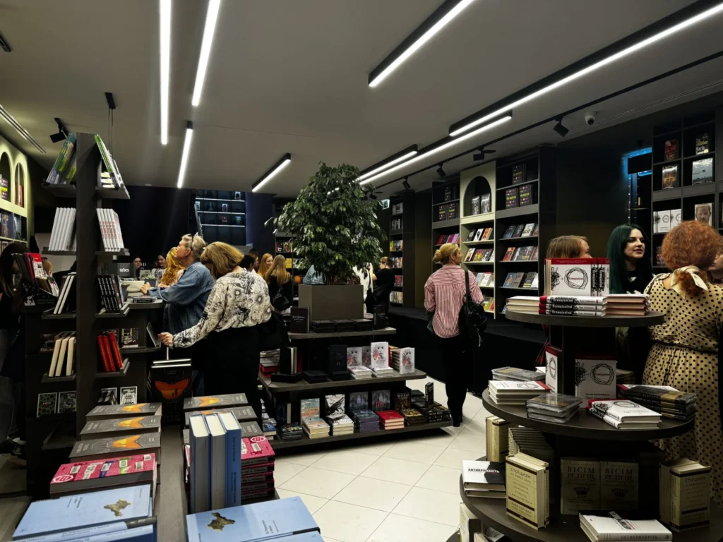 КнигоЛенд на Жилянській